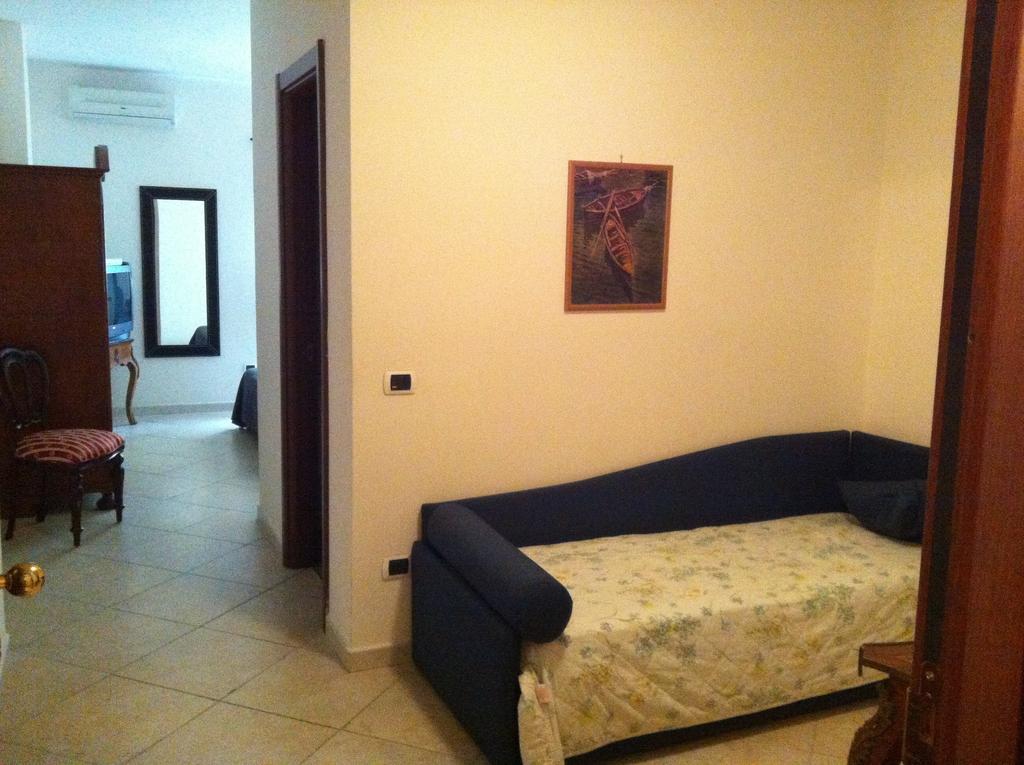 Albergo Delle Rose Pozzuoli Værelse billede